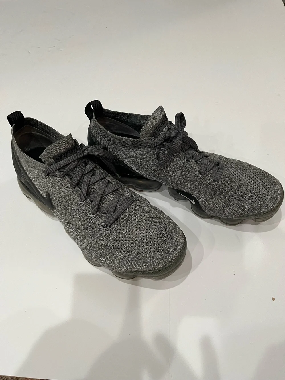 Nike VaporMax Flyknit Charcoal/Black Sneaker‎ Sz. 11